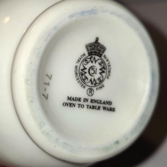 Rare Royal Worcester Egg Coddler With Floral Design & Stainless Steel Lid - Picture 5 of 7